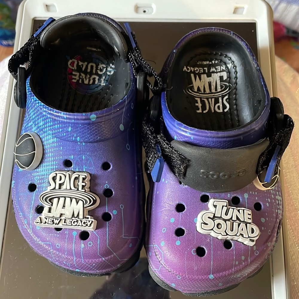 Space Jam crocs for toddlers 7t